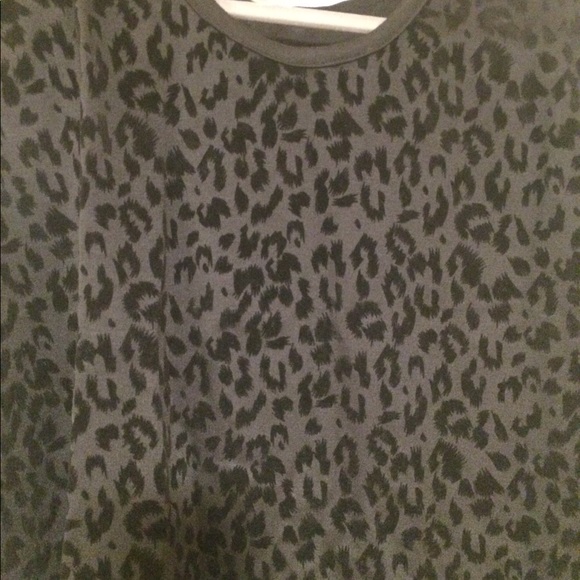 🎉🎉Gorgeous thick black leapard tank - Picture 2 of 3